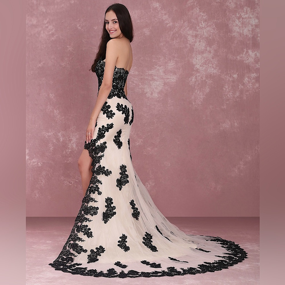 Prom dress - Picture 1 of 7